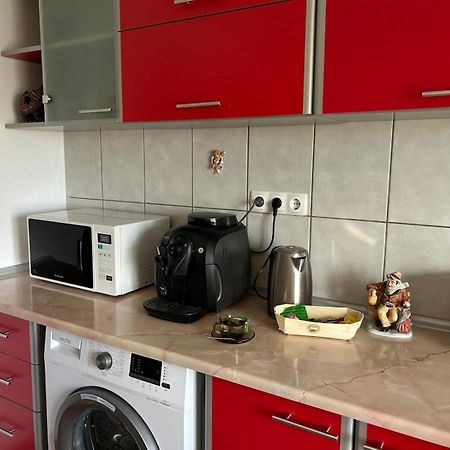 Harmony Luisa Apartment #Enjoy#Otopeni# المظهر الخارجي الصورة